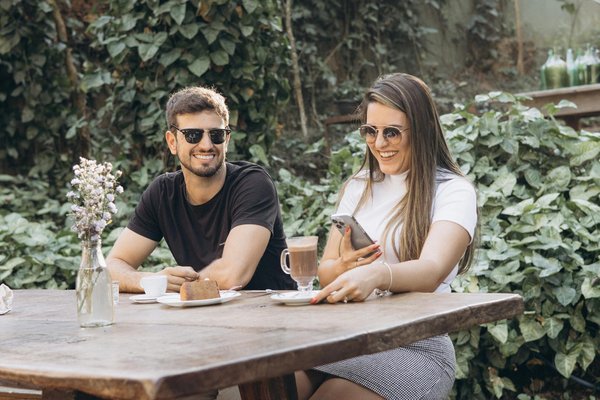 Pantalon en velours femme : les must-have de la saison